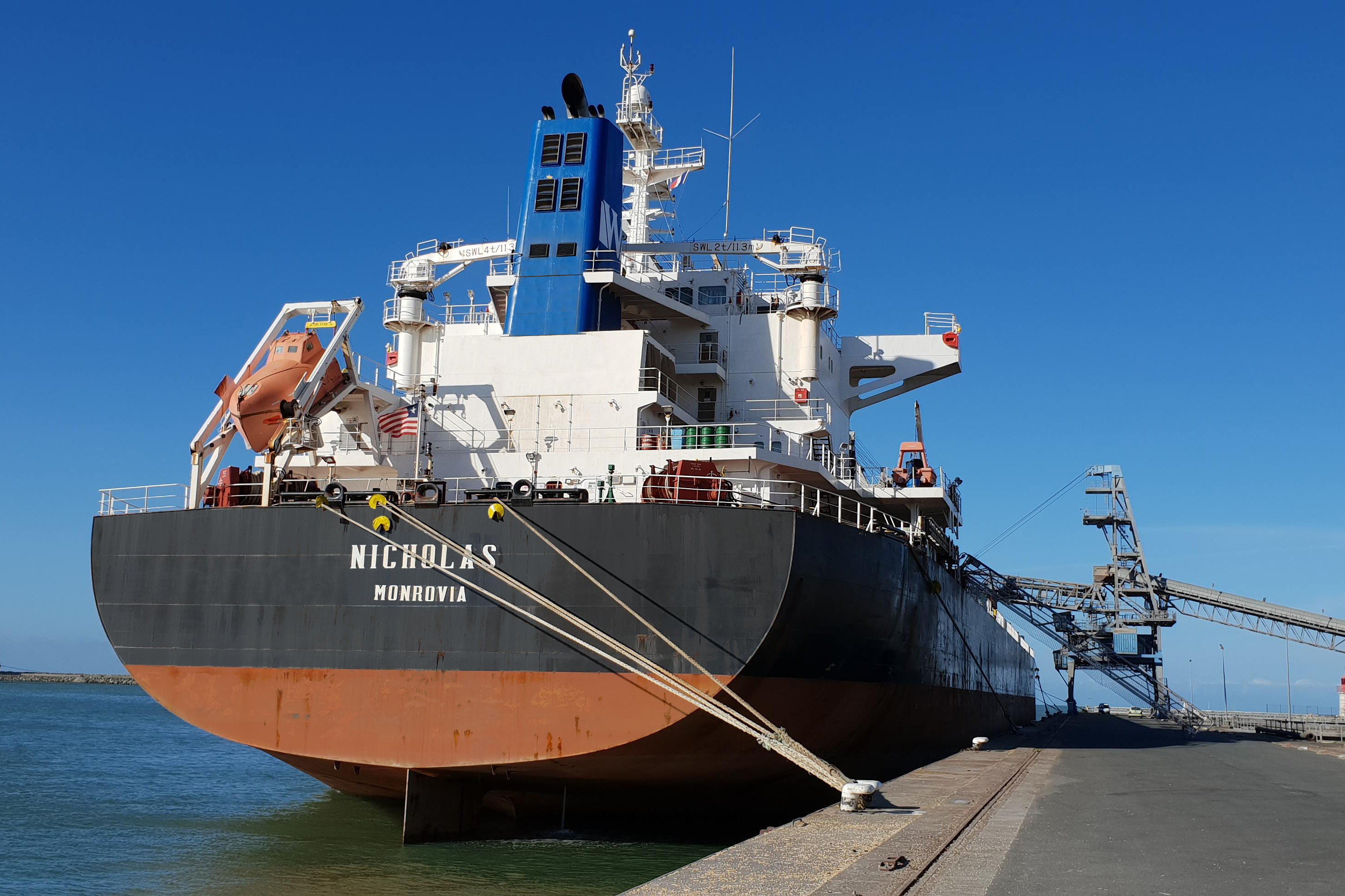 MV Nicholas MV Nicholas - Crown 58 Supramax built in 2010 by Sinopacific Dayang